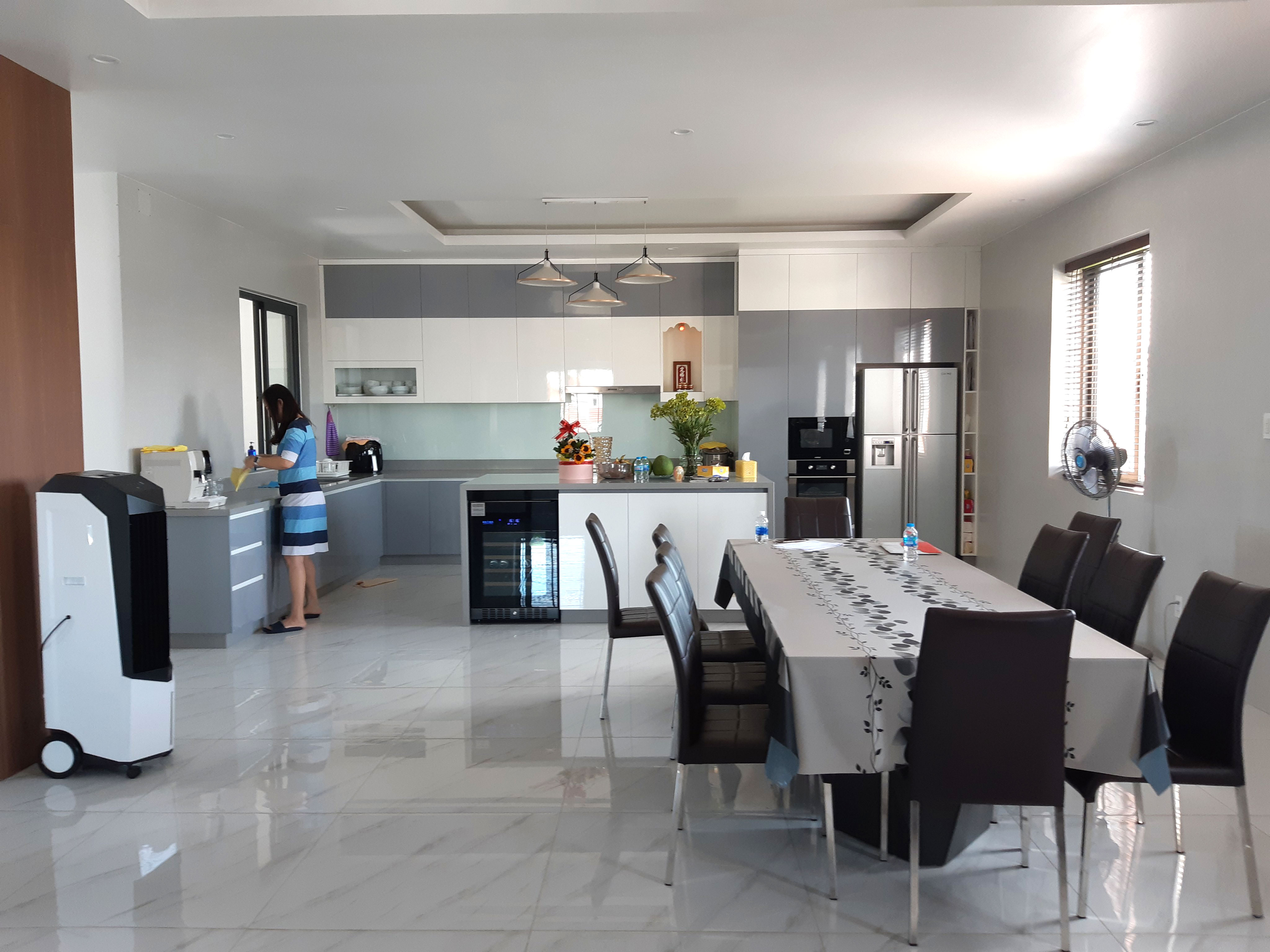 Biệt Thự - Văn Phòng Cty Hồng Khai