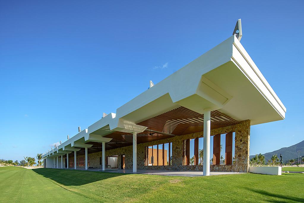 GOLF DRIVING RANGE BÌNH TIÊN